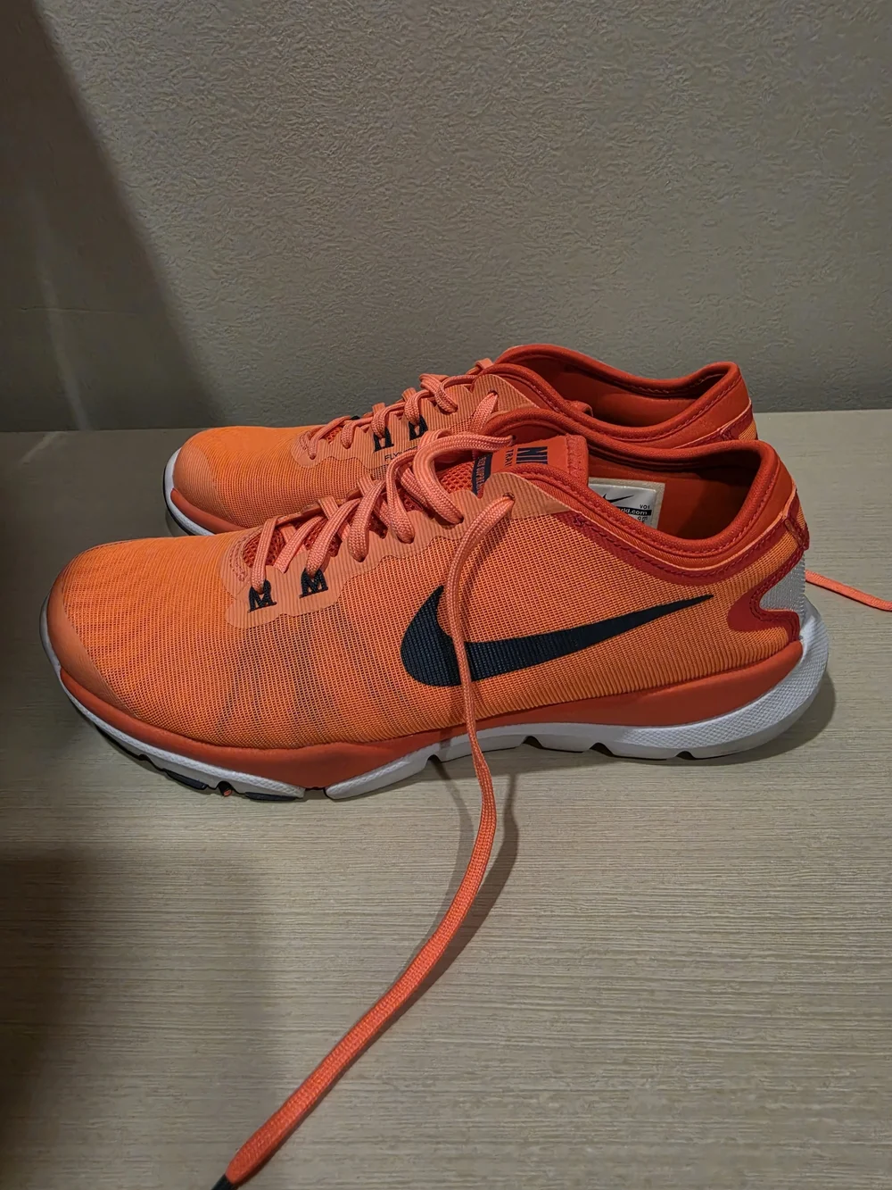 Nike Women's Flex Supreme TR 4 Size 8 - Picture 4 of 8